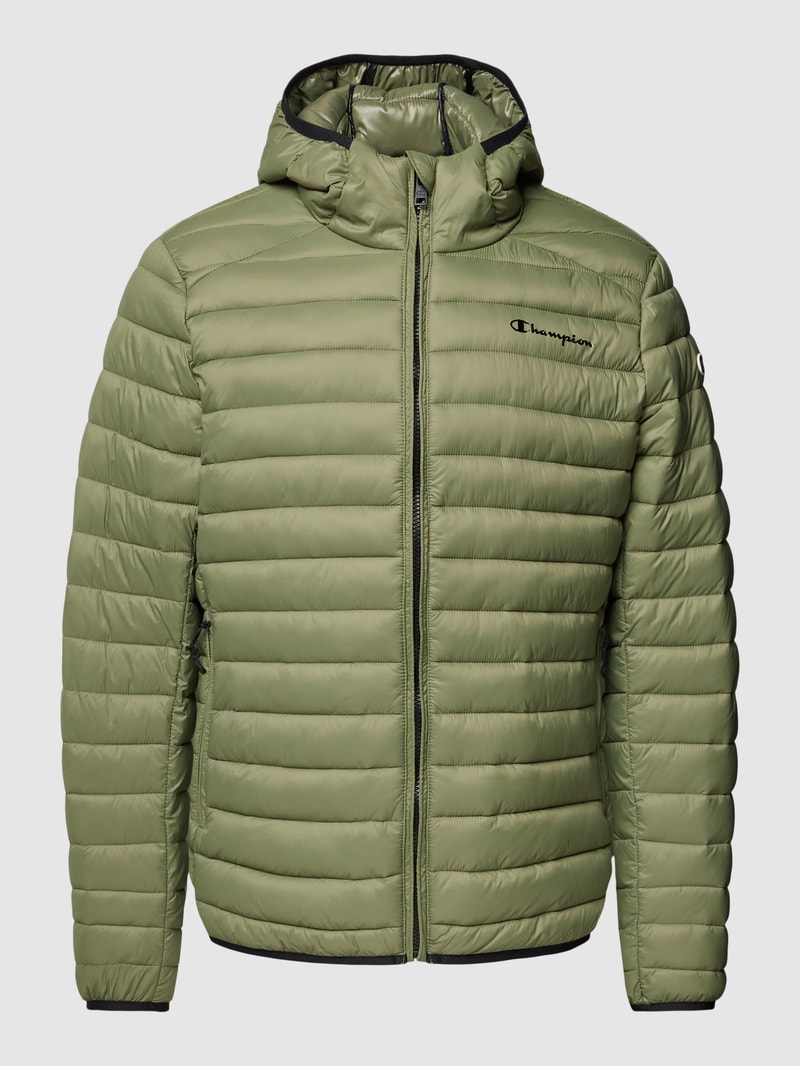 Steppjacke mit Kapuze in olivgrün
