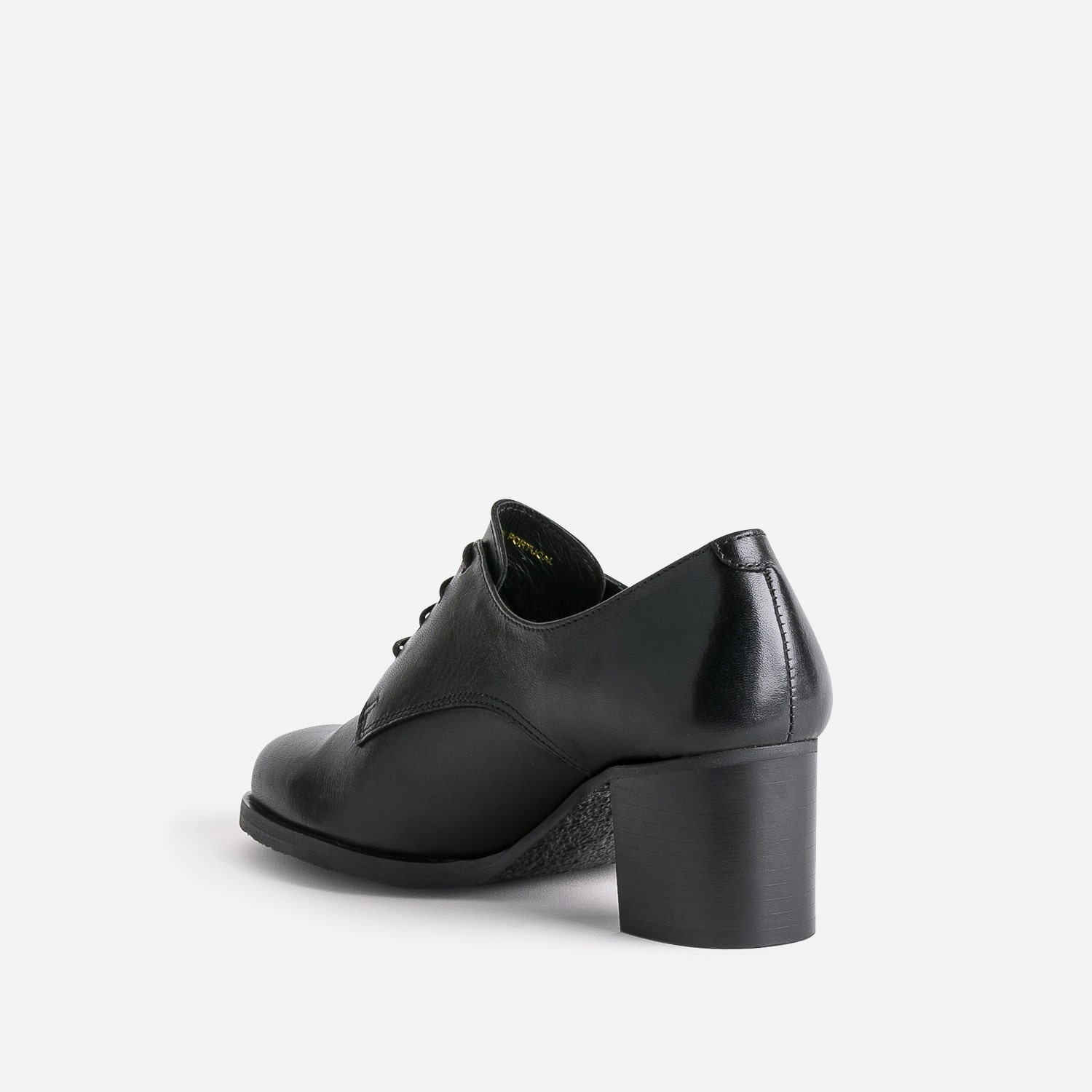 Derby à talon noir en cuir