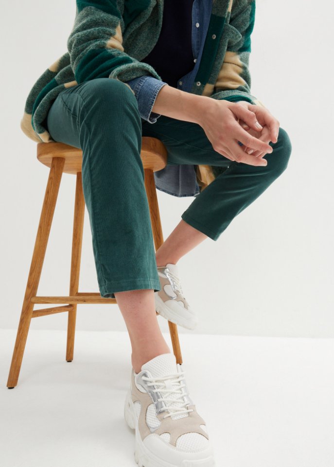 Stretch-Cordhose mit Bequembund