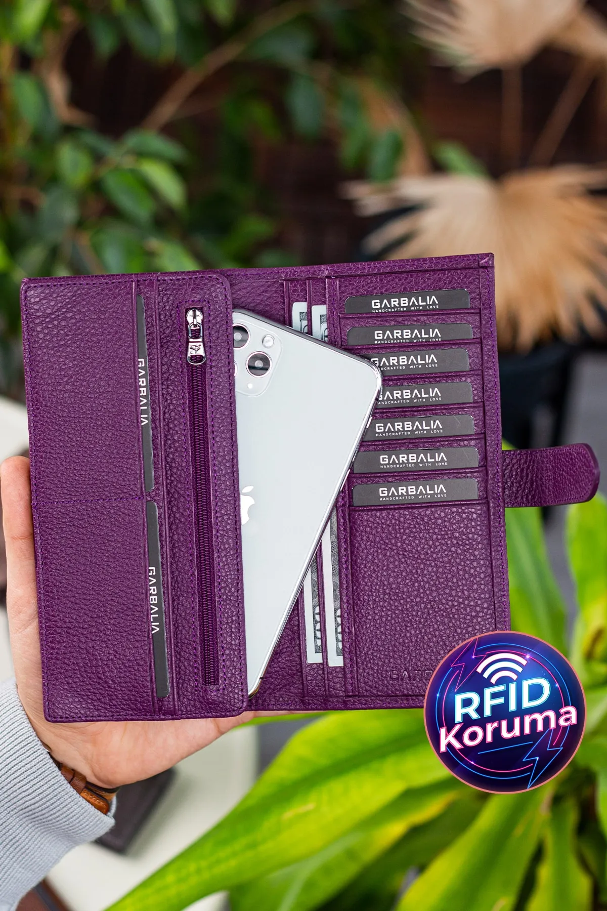 Garbalia  Albert Echtleder RFID-blockierende lila Unisex-Geldbörse mit Telefonfach