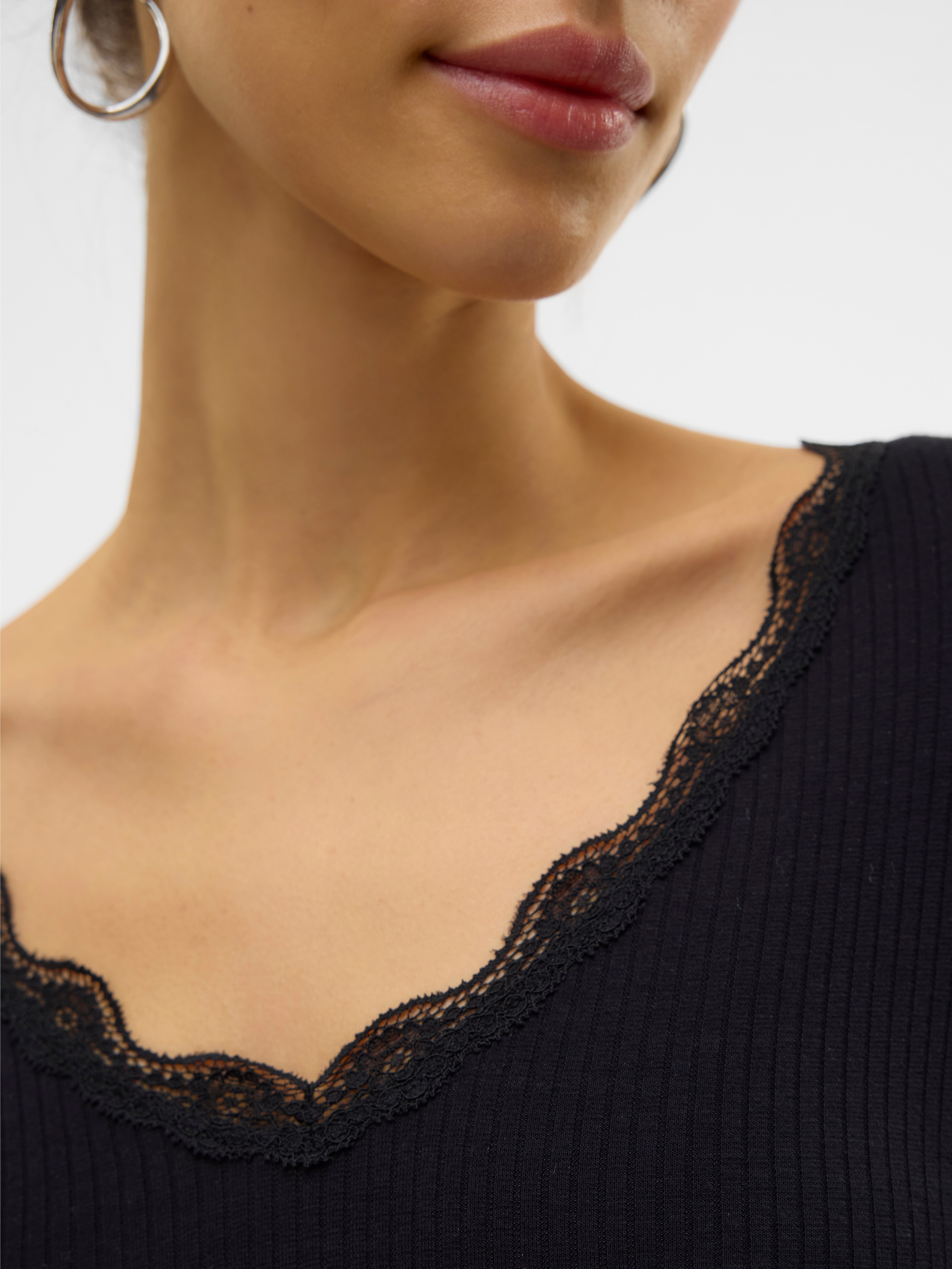 VMMILY Top