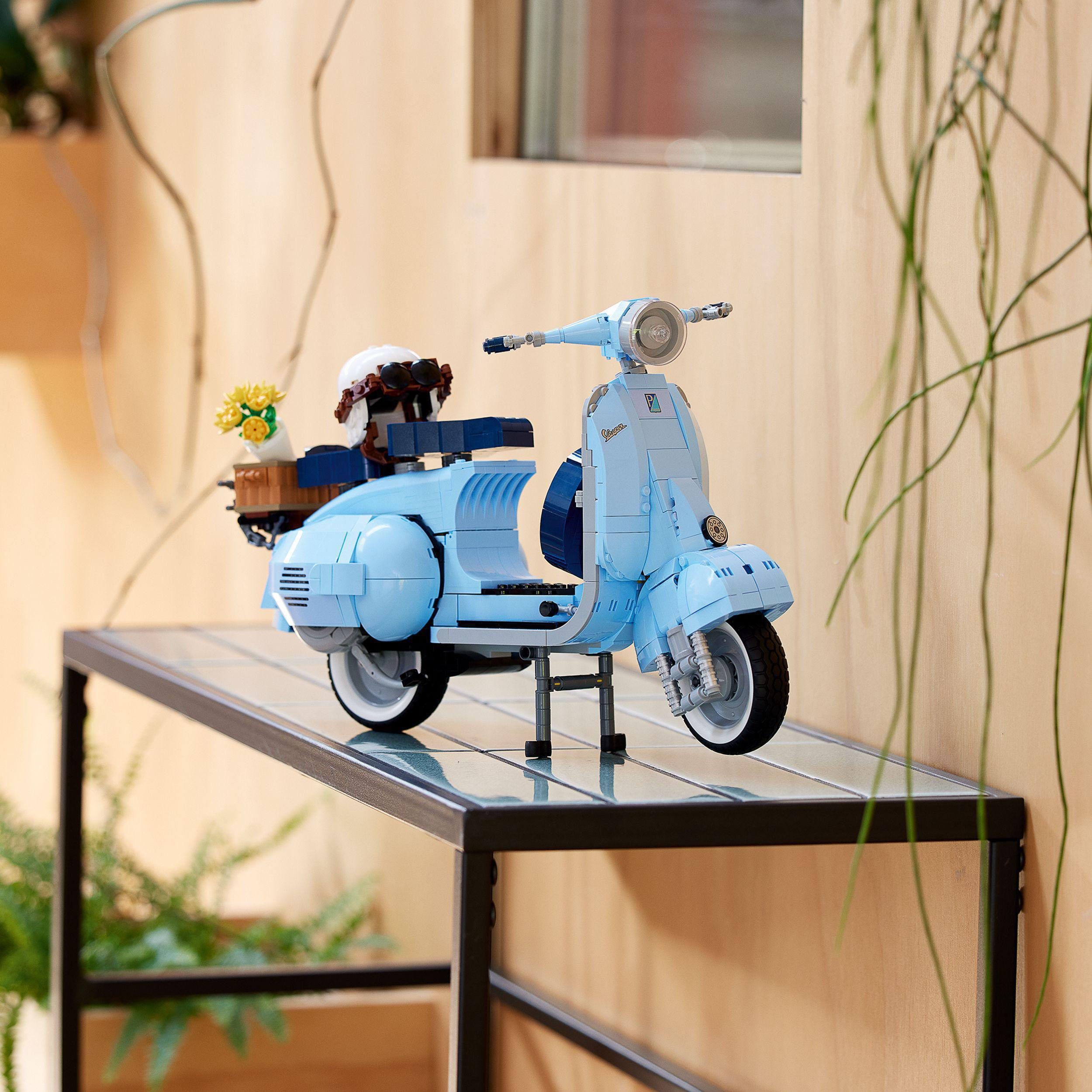 LEGO® Konstruktionsspielsteine Vespa 125 (10298), LEGO® Creator Expert, (1106 St), Made in Europe