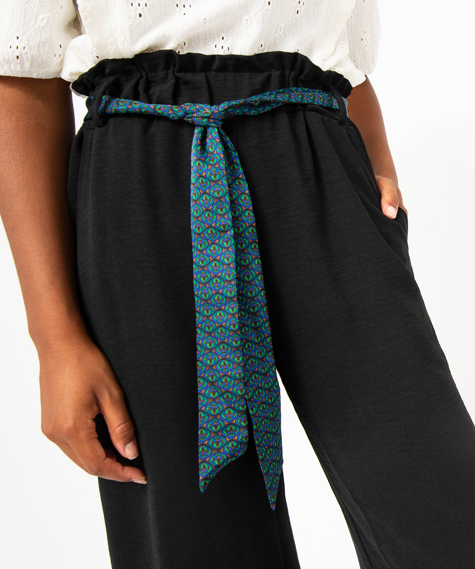 Pantalon en maille fluide avec ceinture imprimée femme noir | GEMO