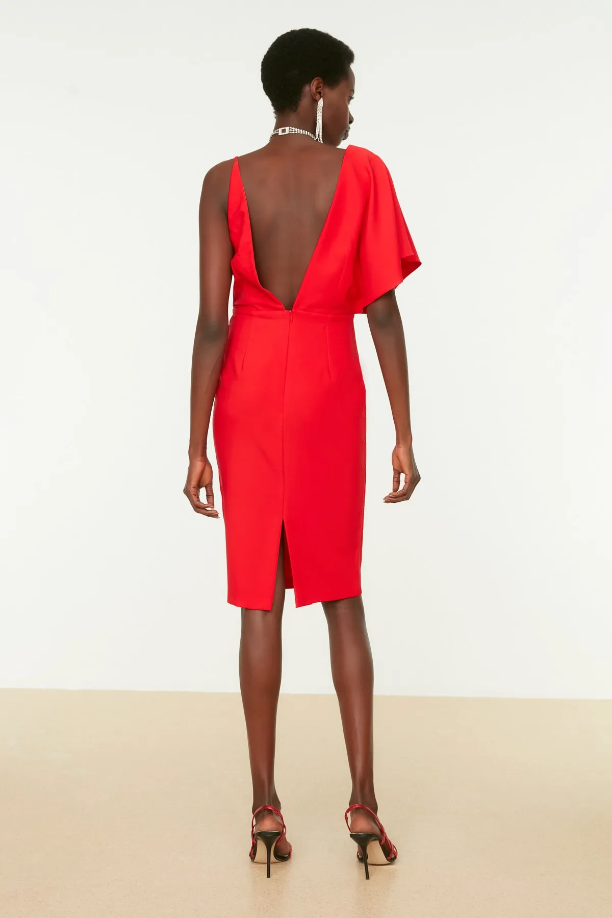 Trendyol Collection  Rot gefüttertes, gewebtes, elegantes Abendkleid TPRSS22EL0982