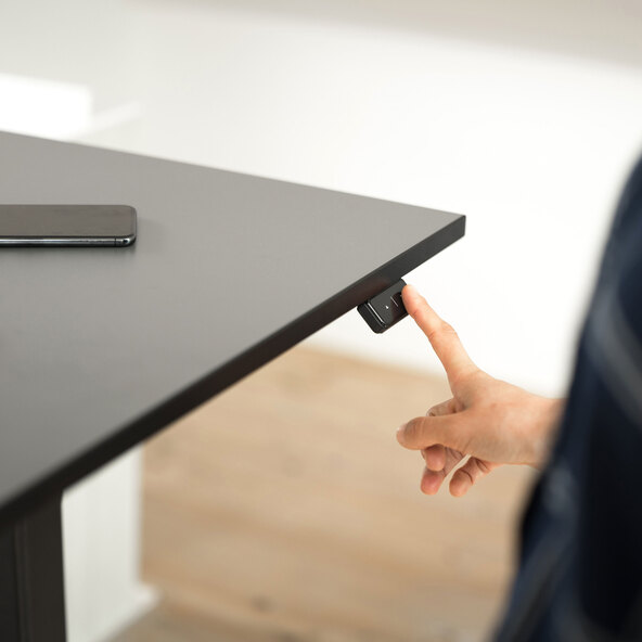Elektrisch höhenverstellbarer Schreibtisch Desk Basic, anthrazit
