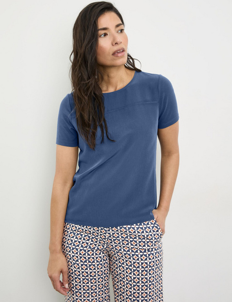 T-Shirt mit Material-Patch
