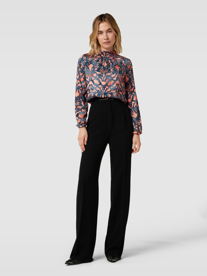 Blusenshirt aus Viskose mit Smok-Details in apricot