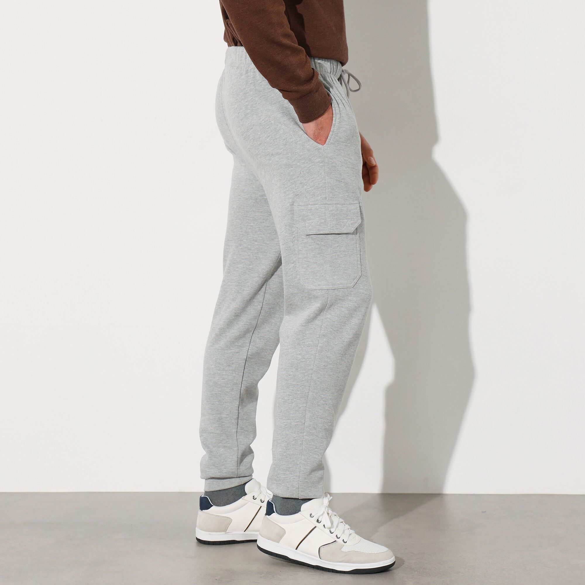 Pantalon molleton cargo bas resserrés