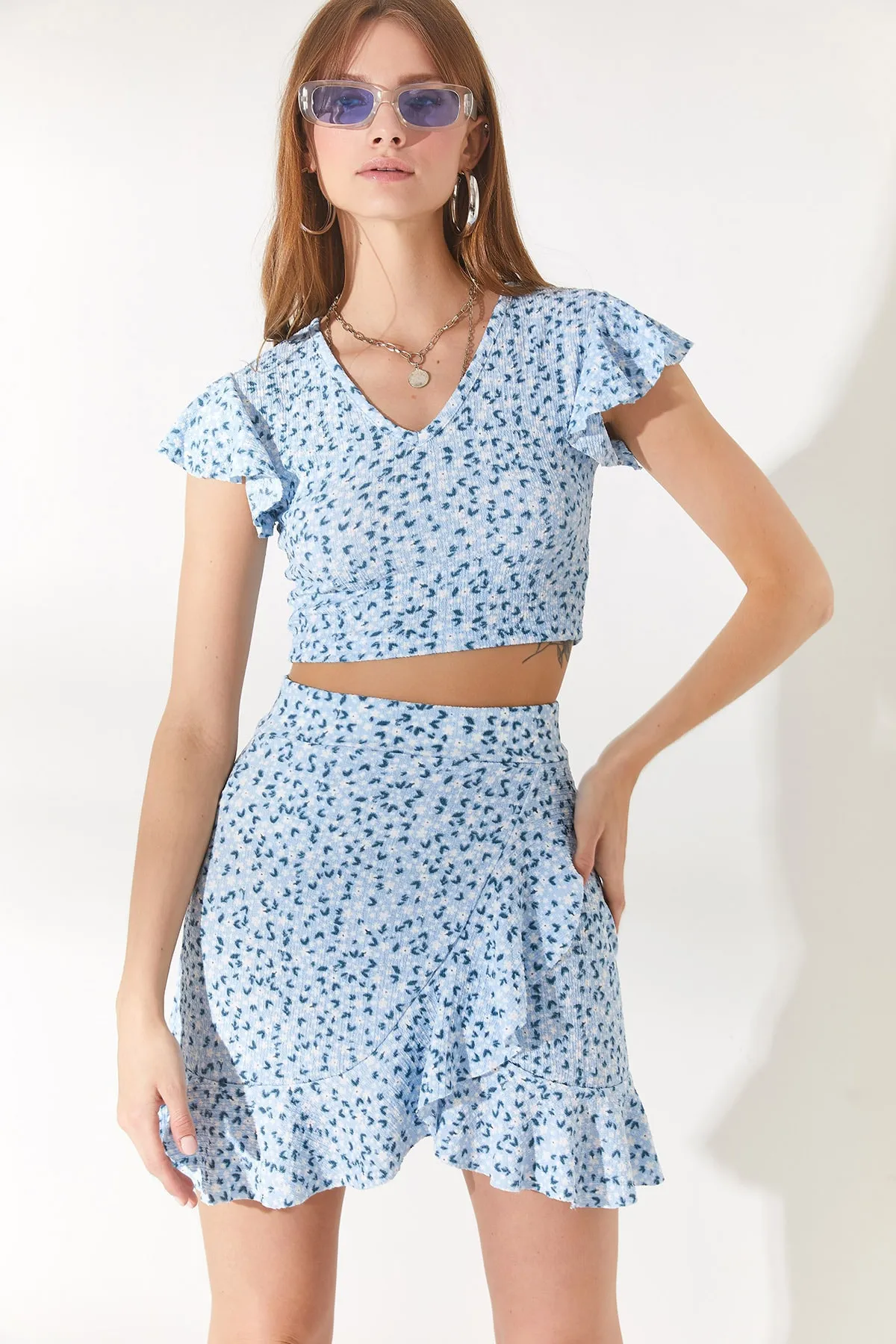 Olalook  Babyblaues Wickelrock-Set aus Oberteil und Unterteil für Damen TKM-19000140