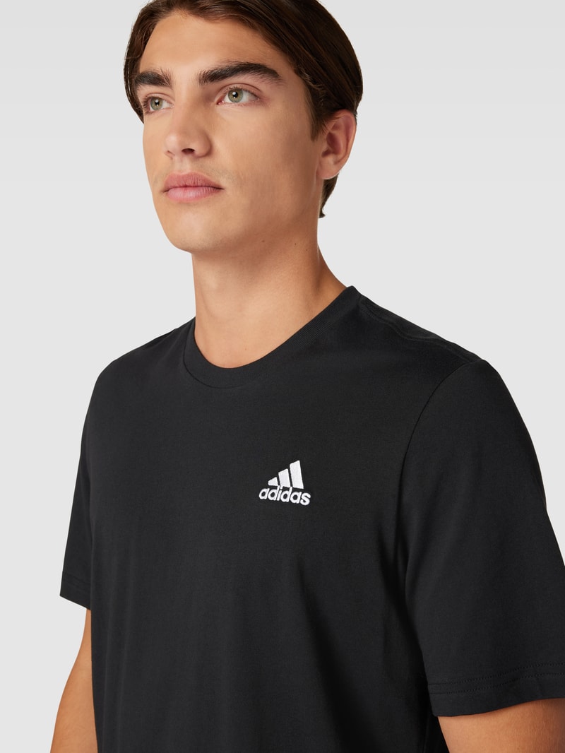 T-Shirt mit Logo-Print in schwarz