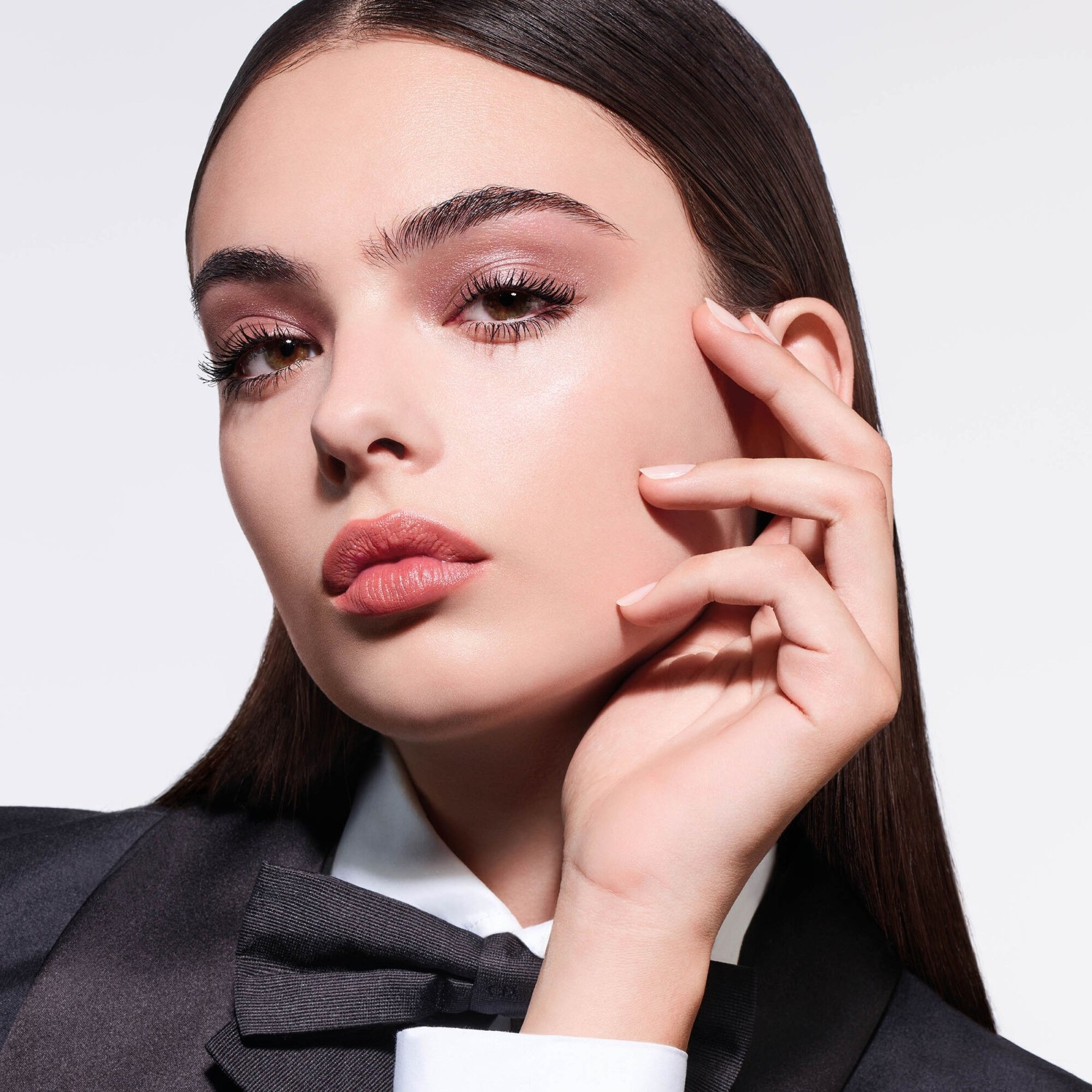 DIOR Mono Couleur - дуготрајна сенка за очи високе боје