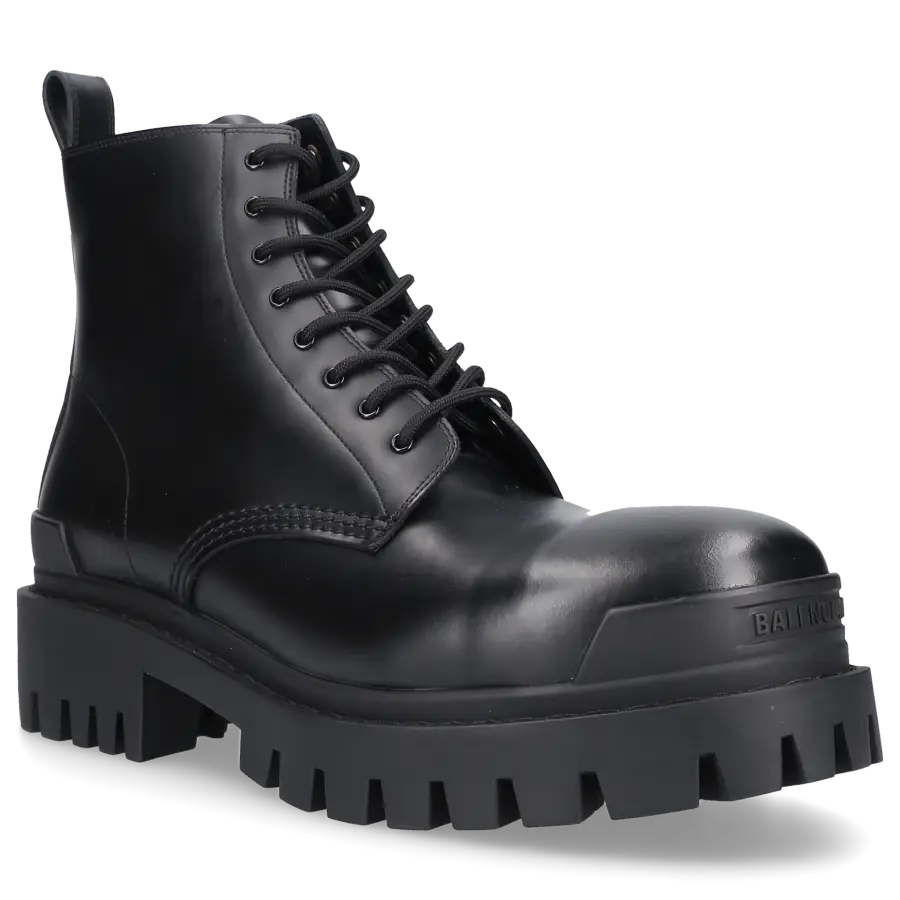 Balenciaga - Schnürboots STRIKE Kalbsleder - schwarz