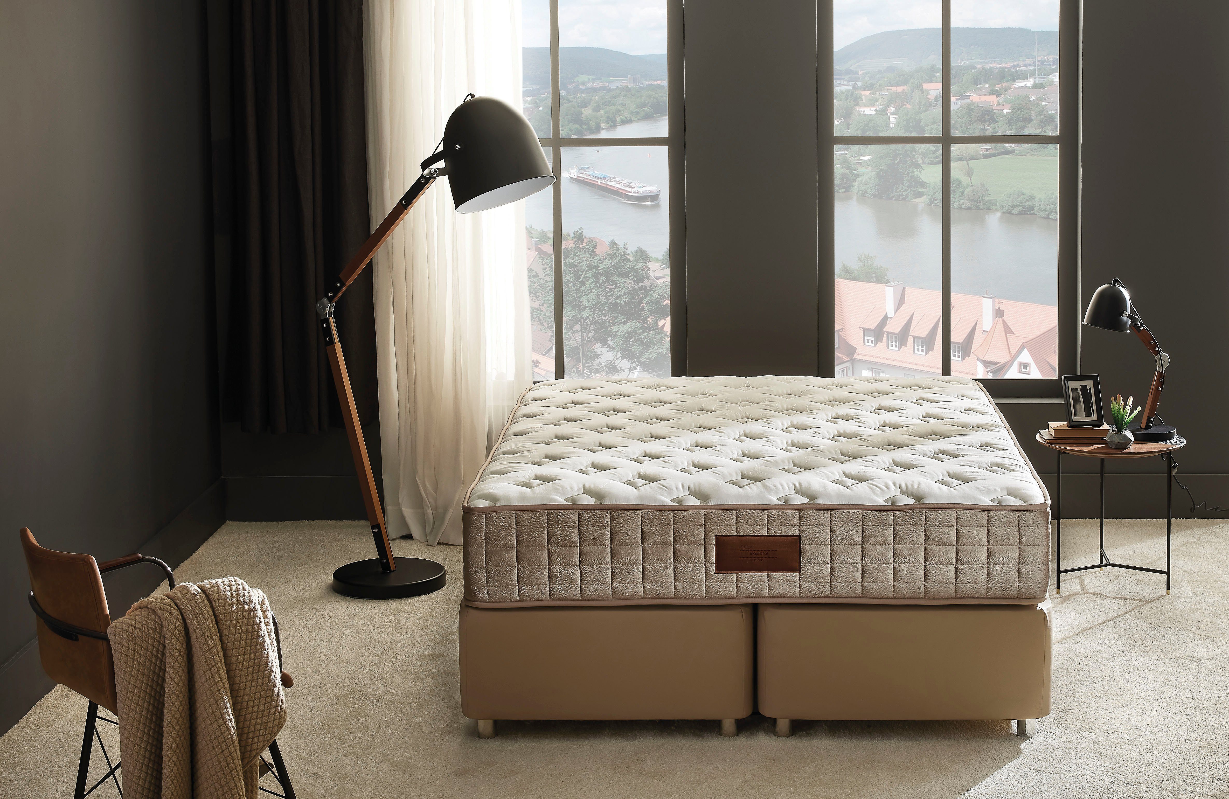 Komfortschaummatratze Majestät Komfort, Yatas Bedding, 24 cm hoch, Matratze in 90x200 cm und diversen weiteren Größen, luxuriöse Matratze