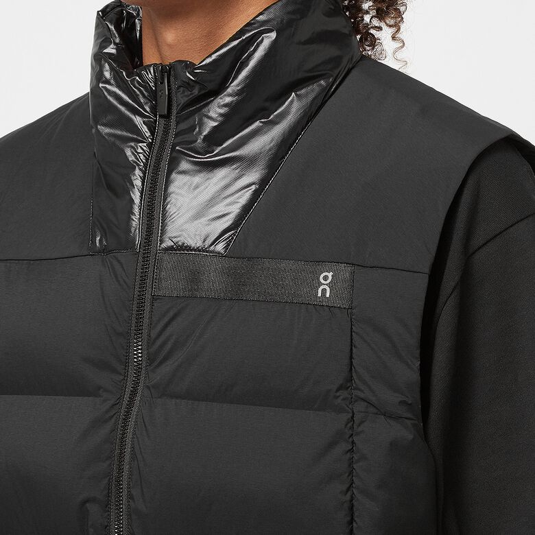 ON Challenger Vest Black