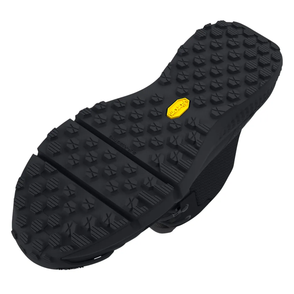 Under Armour UA Charged Valsetz Zip 3027383-001 / schwarz