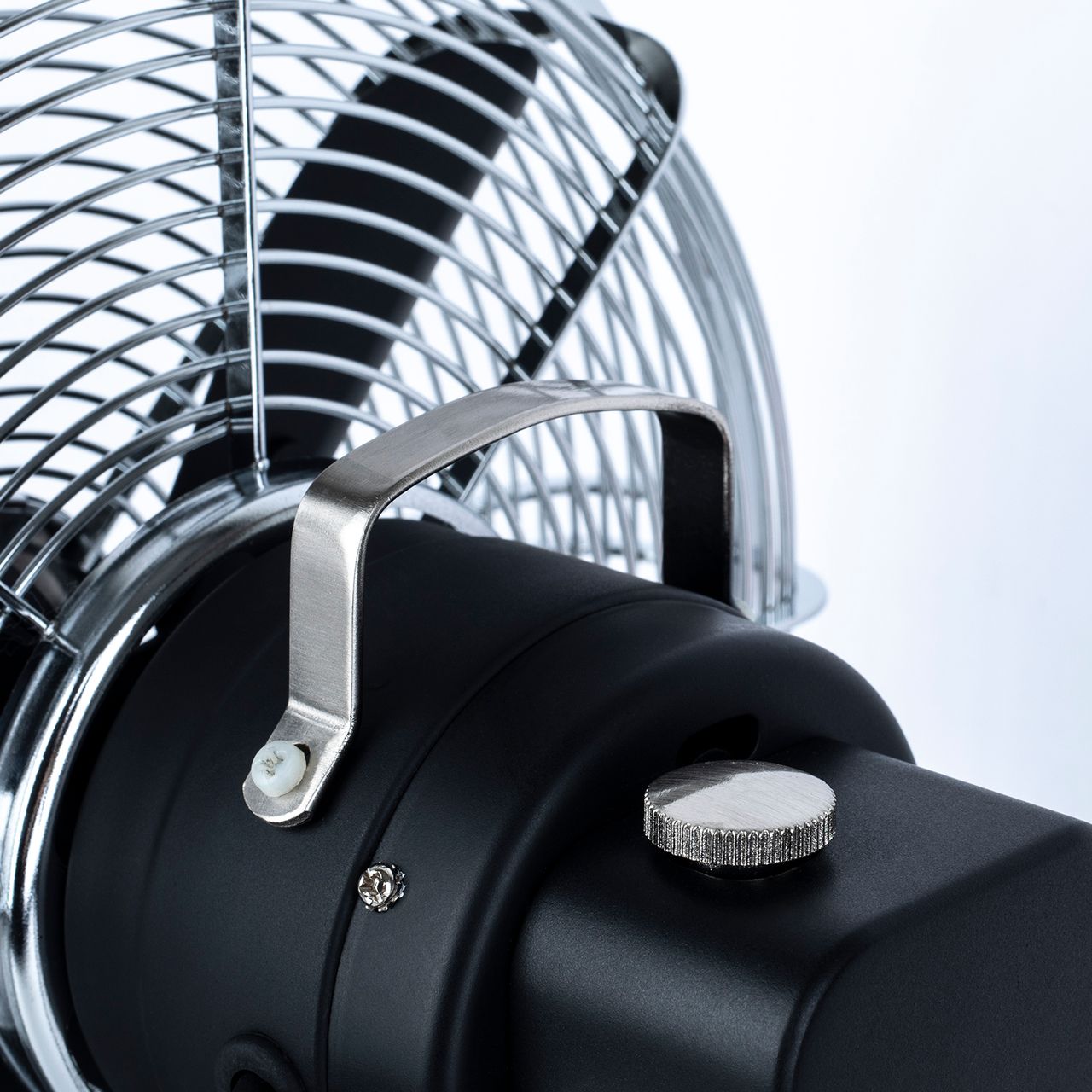 H.Koenig JOE50 Tischventilator / Retro-Design / Metall / schwarz