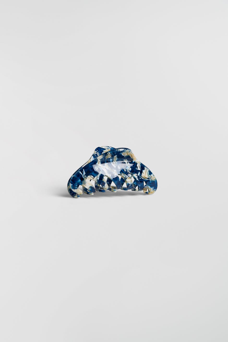 Medium hair clip