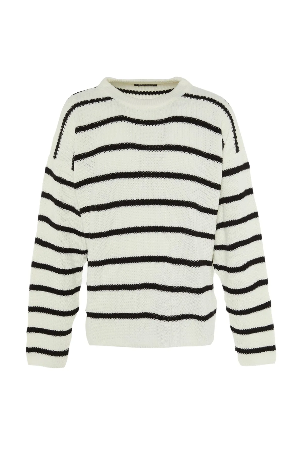 Trendyol Collection  Ecru Unisex-Pullover in Oversize-Passform, weiter Passform, Rundhalsausschnitt, gestreifter Strickpullover TMNAW23KZ00285