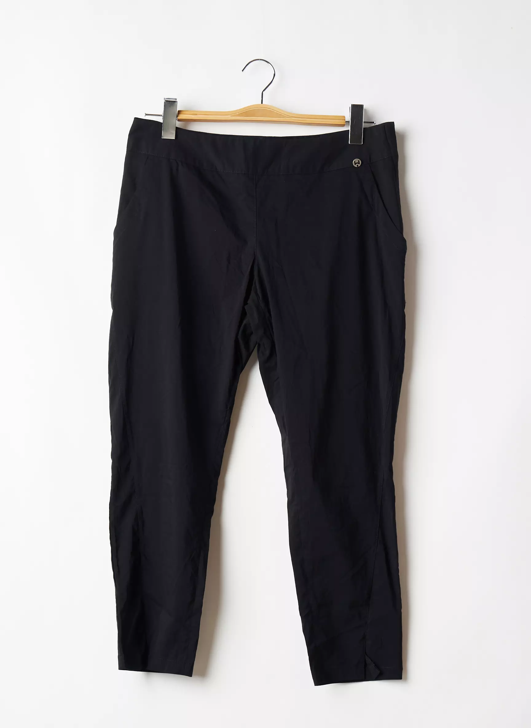 Mado Et Les Autres Pantalon7 8 Femme couleur noir
