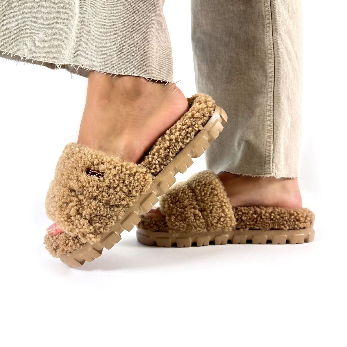 UGG  W COZETTA CURLY - Camel