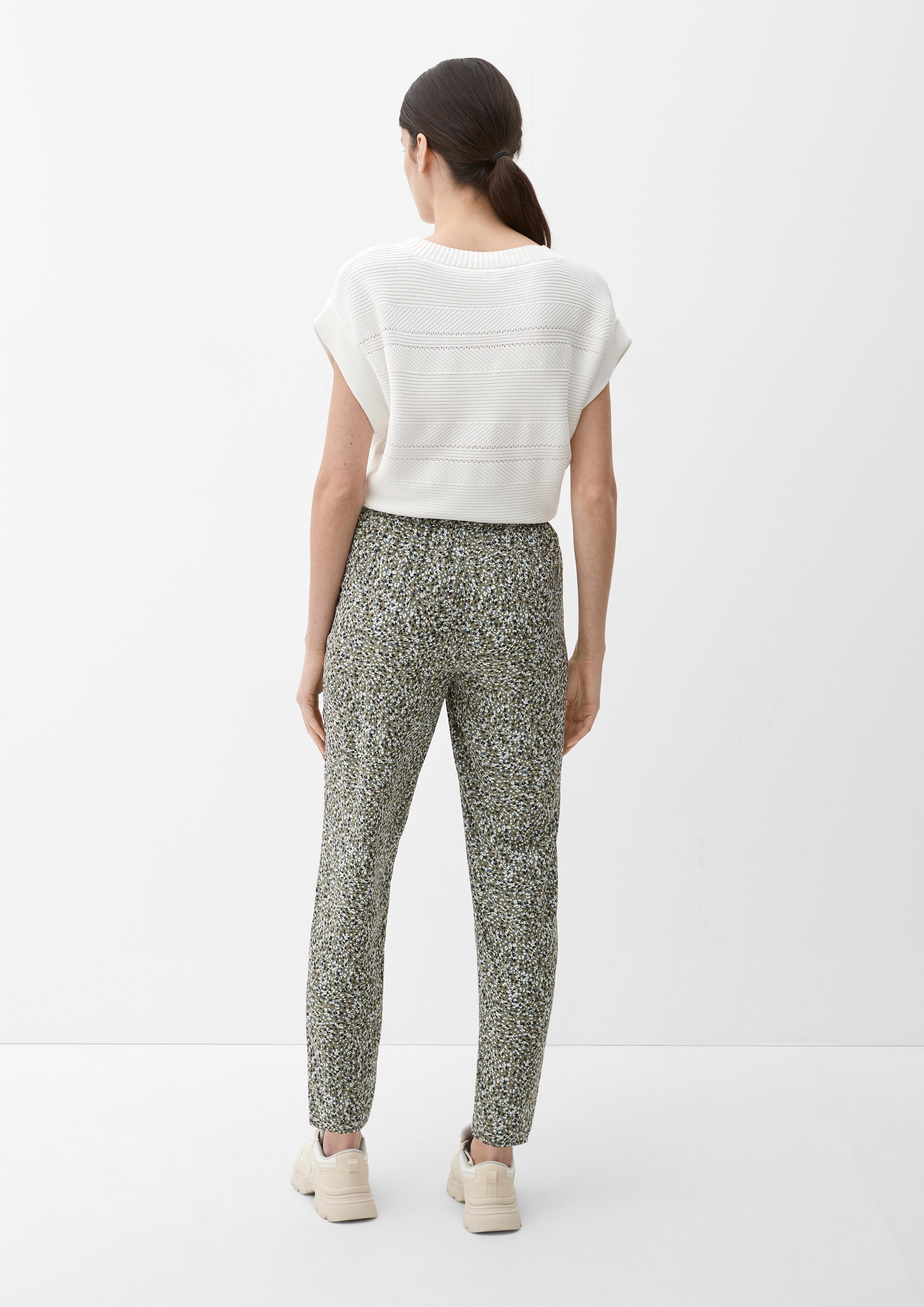 Relaxed: Hose aus reiner Viskose  2132619-79B6