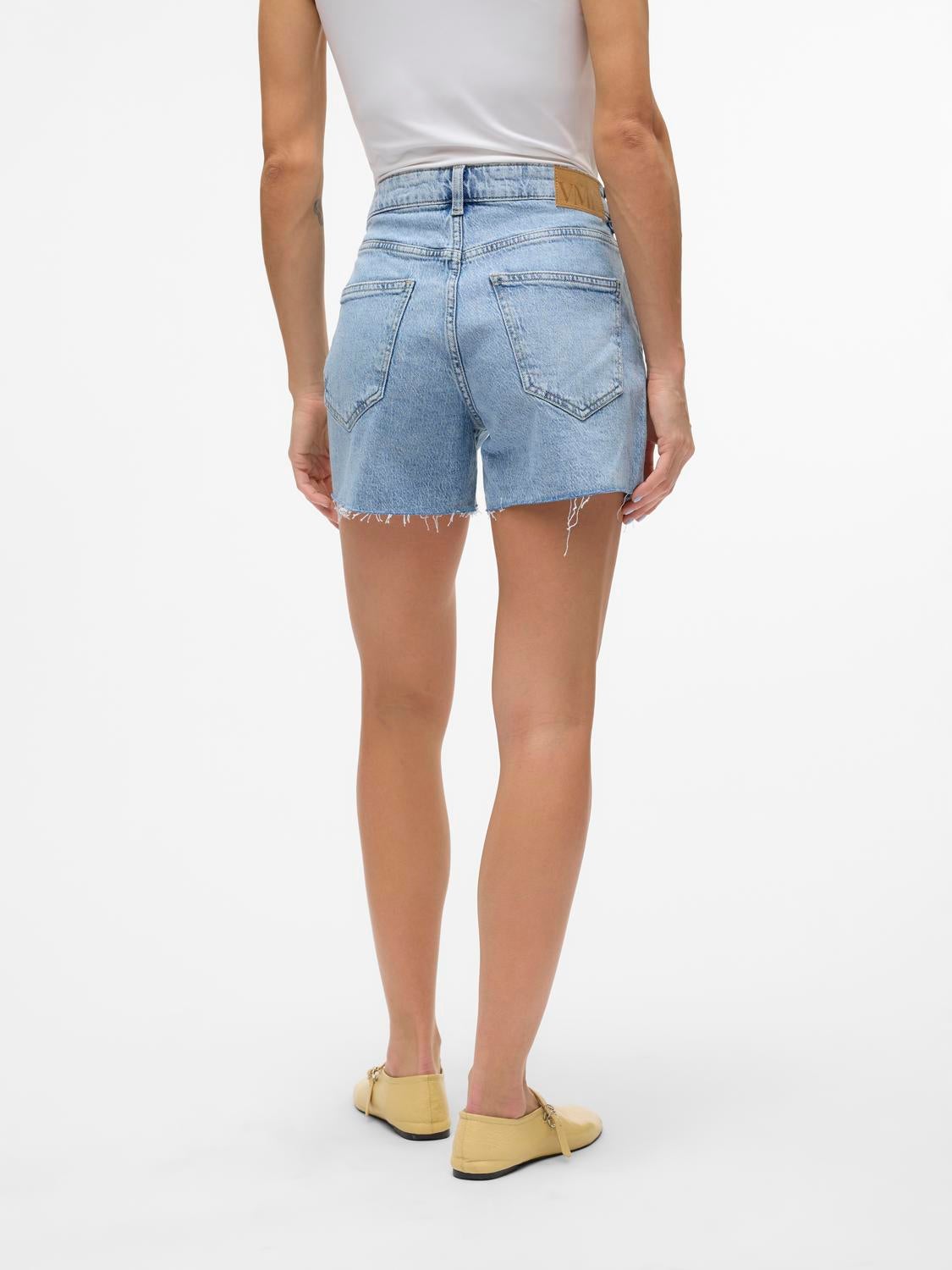 VMTESS Shorts