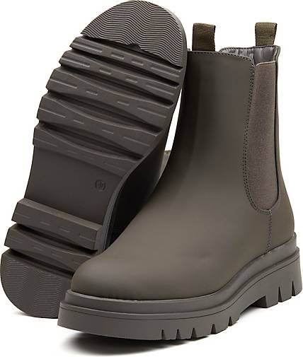 Another A Winterboot