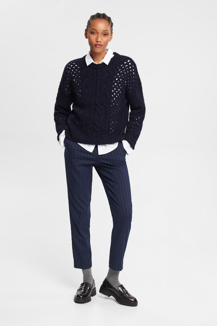 Pullover mit Zopf-Muster