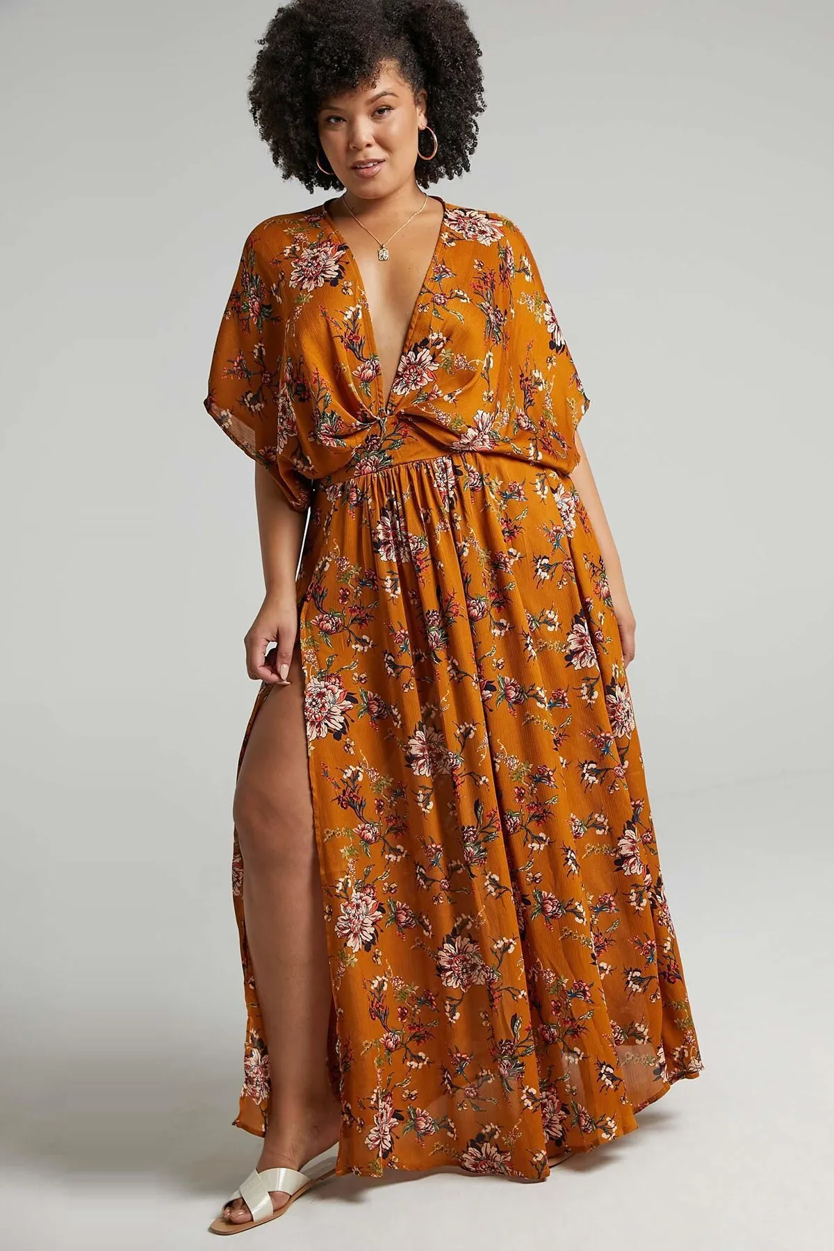 Madmext  Langes Kleid mit Senfmuster und Schlitz und detailliertem Muster Mg1698