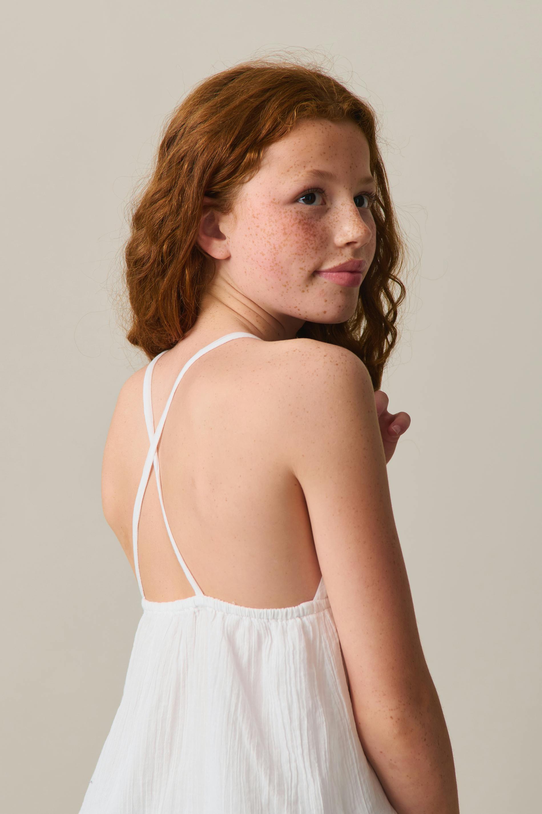 Y triangle singlet