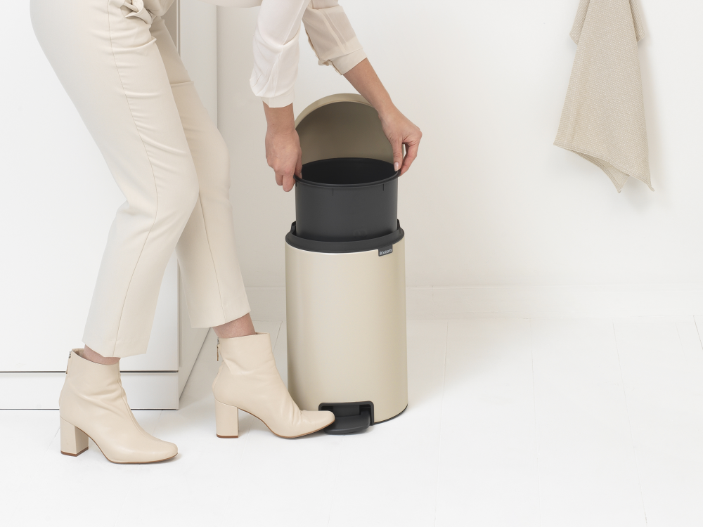 Treteimer 12l Newlcon beige
