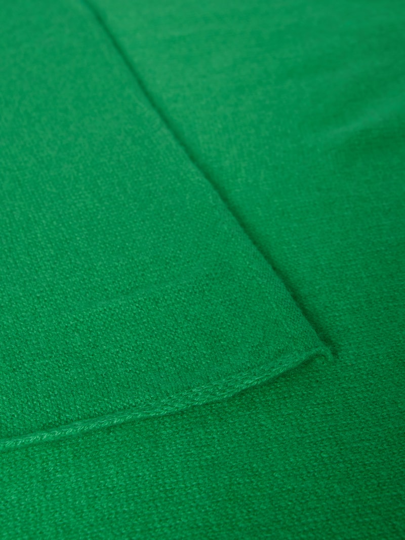 Strickschal aus Kaschmir in grün