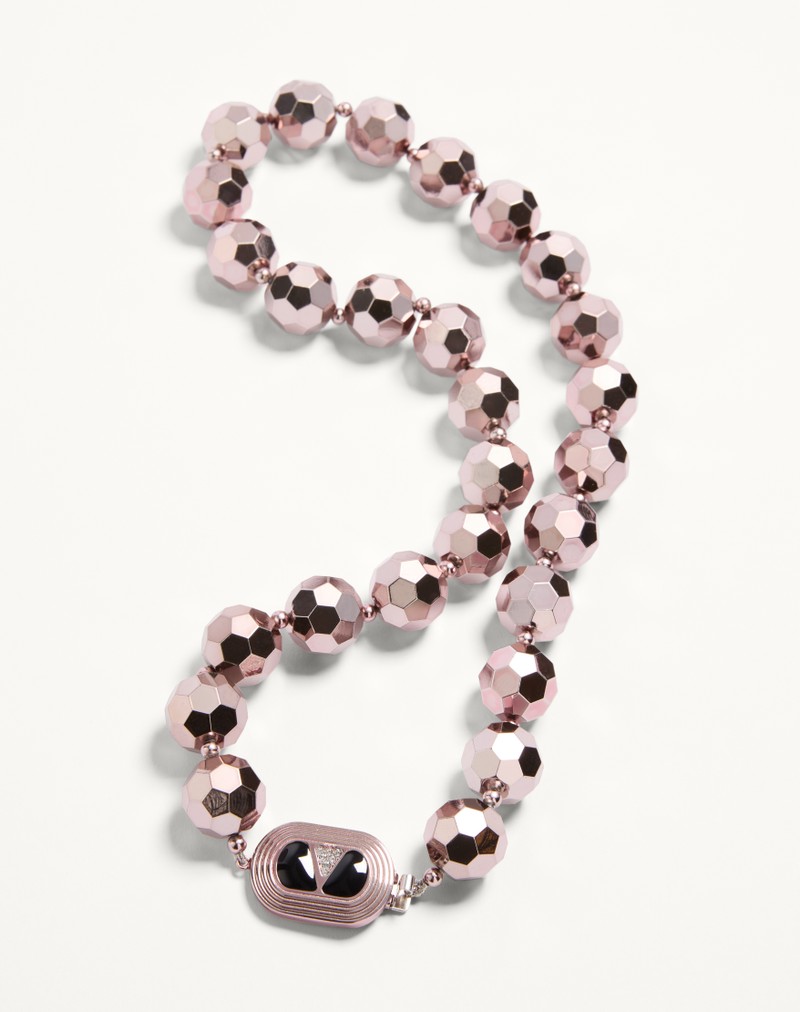Ovalette-halsketting van hars, emaille, metaal en Swarovski®-kristallen.