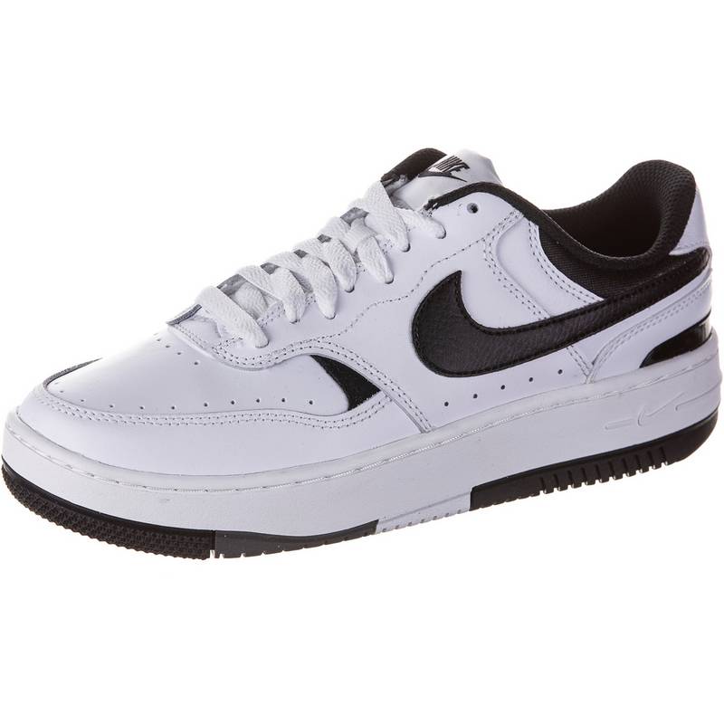 Nike Gamma Force Sneaker Damen