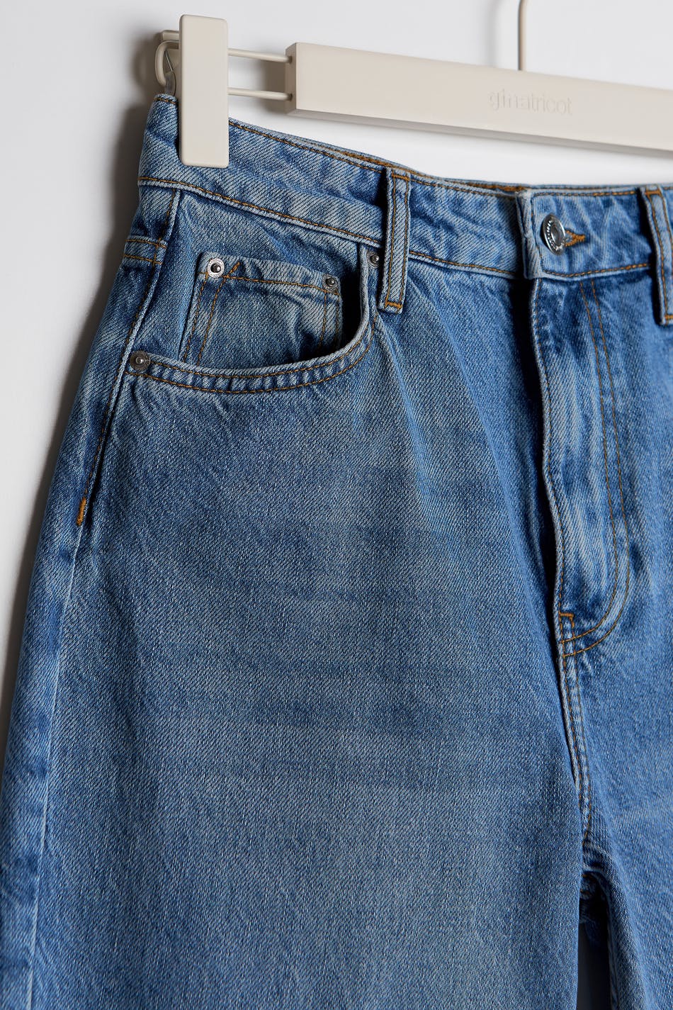 Vintage high waist jeans