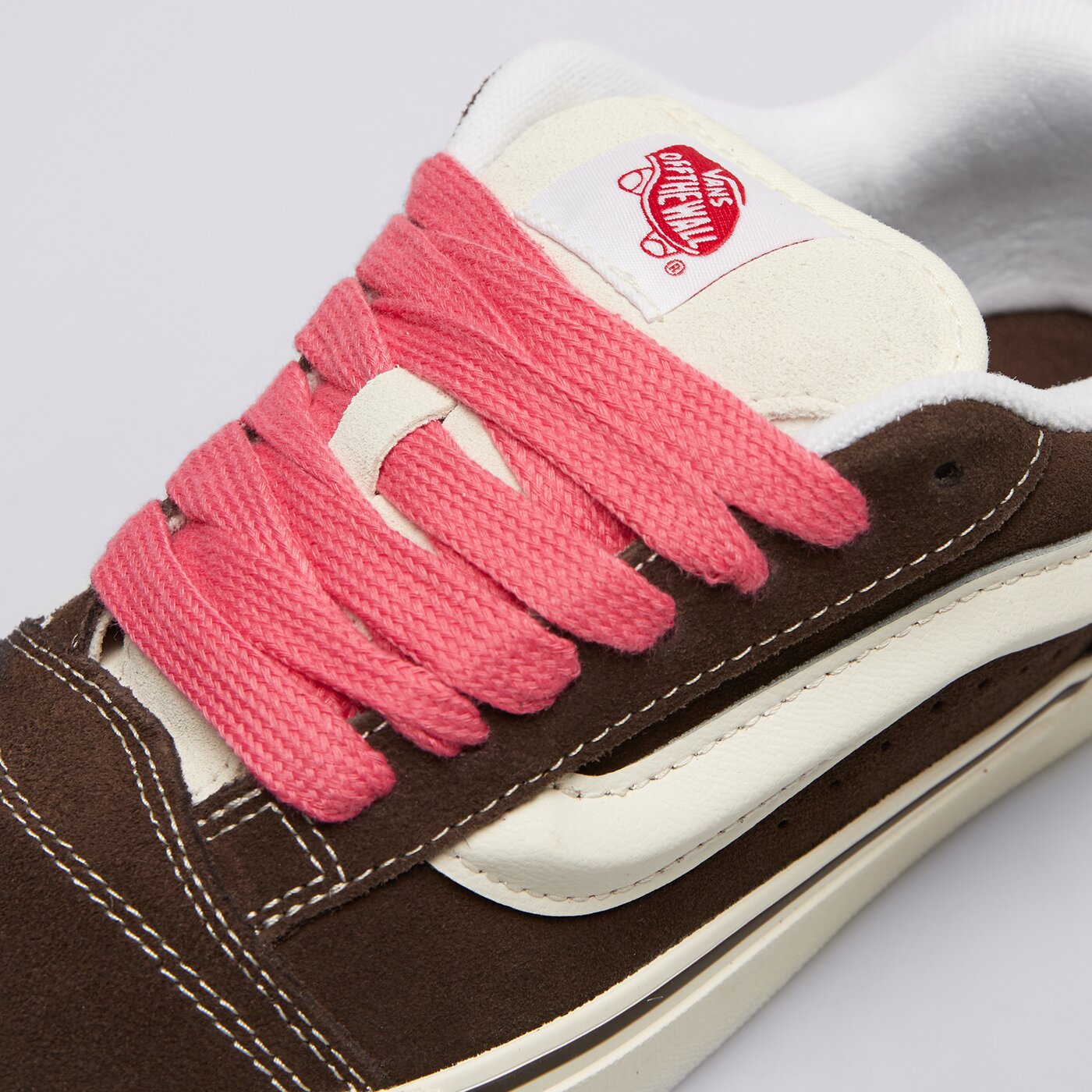 VANS KNU Braun