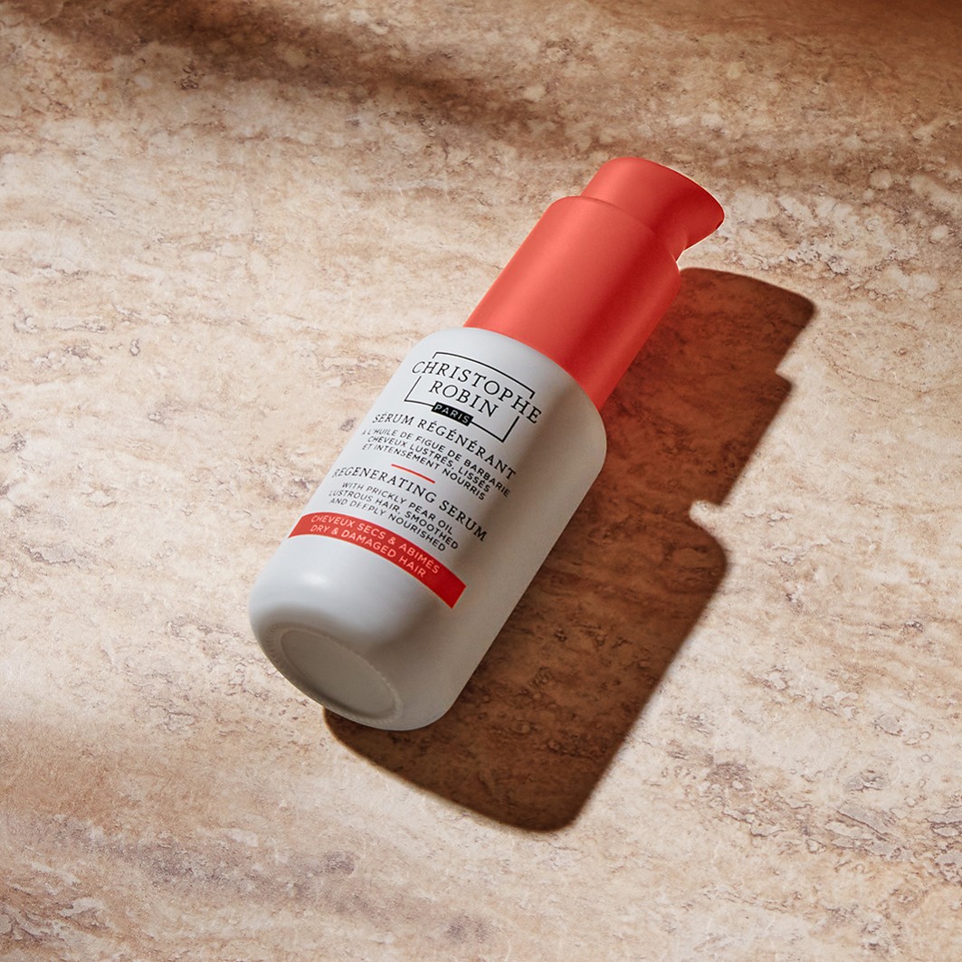 Regenerating Serum with prickly pear oil