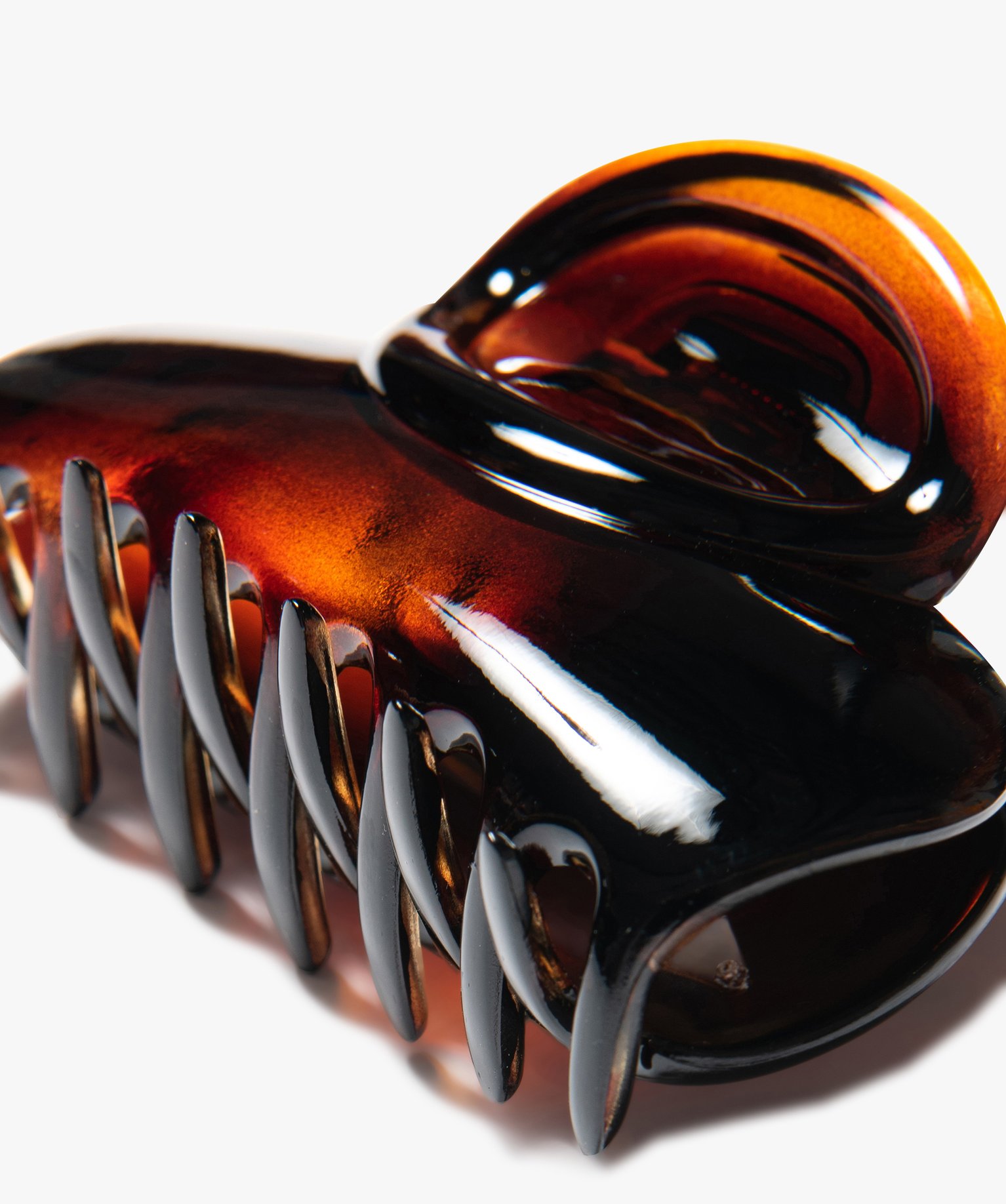 Pince crabe femme pour les cheveux forme arrondie marron | GEMO