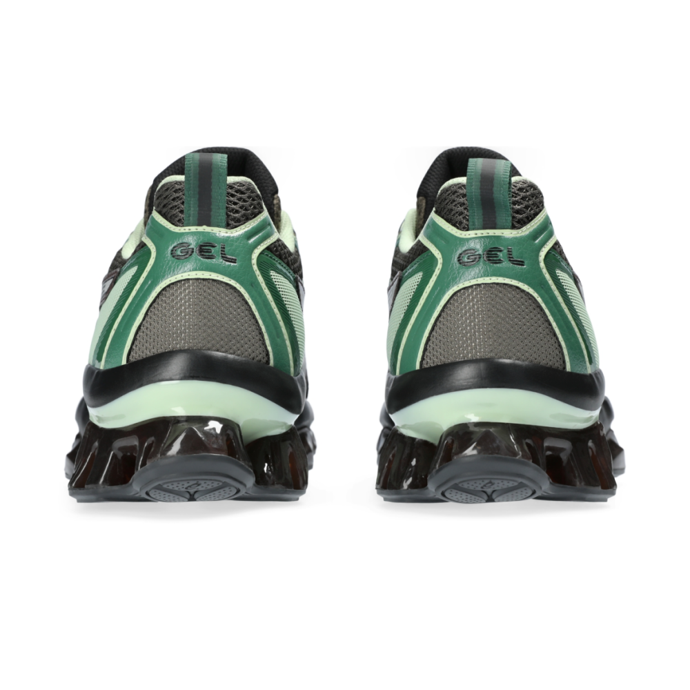 Asics Gel Quantum Kinetic 1203A270-251 / braun