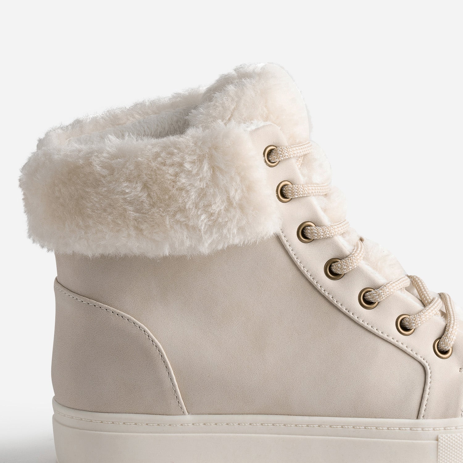 Boots beige clair fourrée