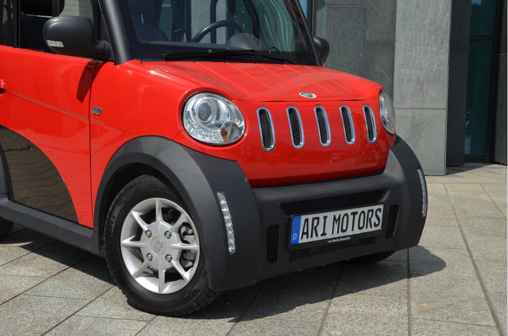 ARI Motors ARI 802 Elektrofahrzeug E-Auto Leichtfahrzeug 80 km/h weiß