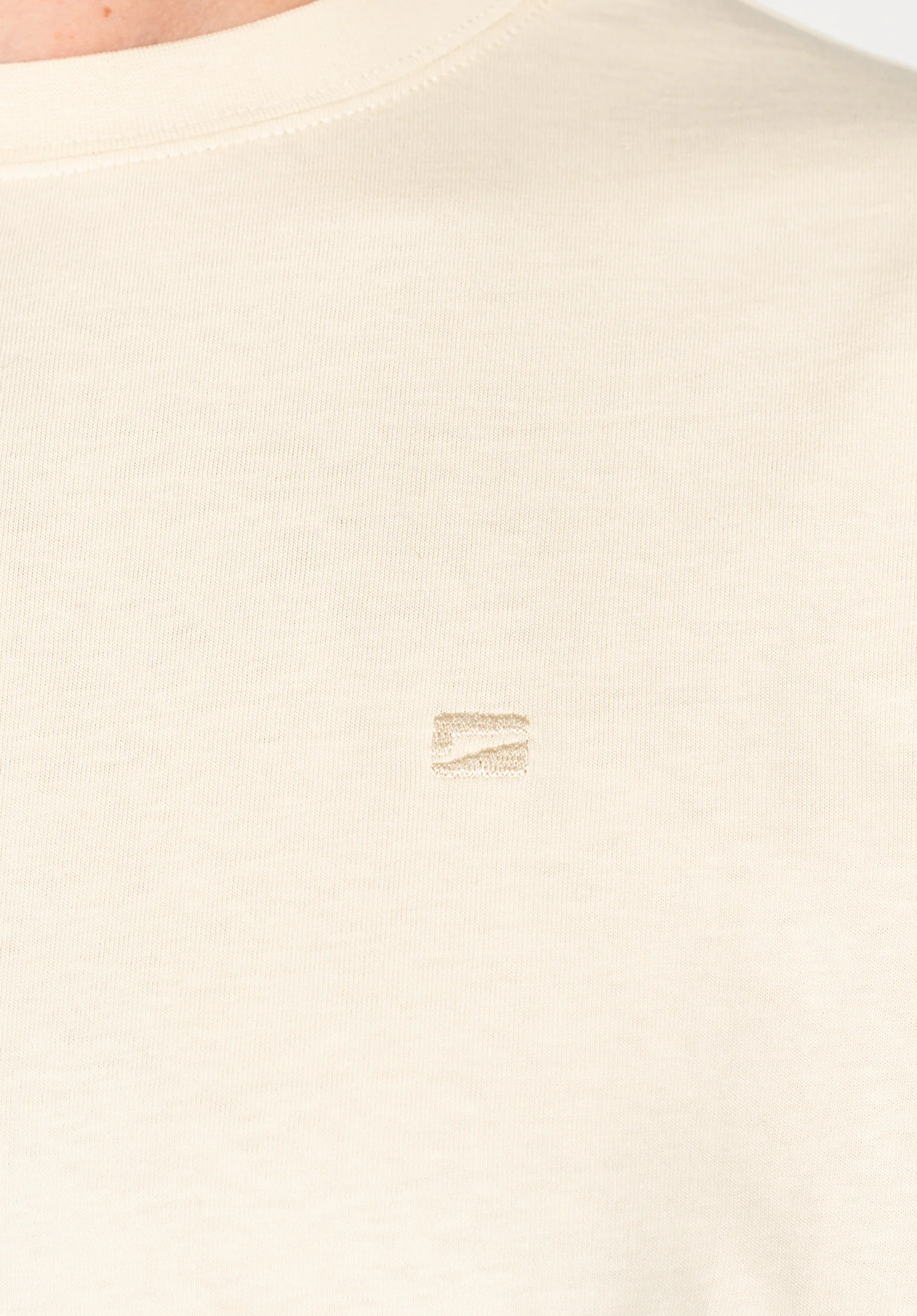 Easy Tee
