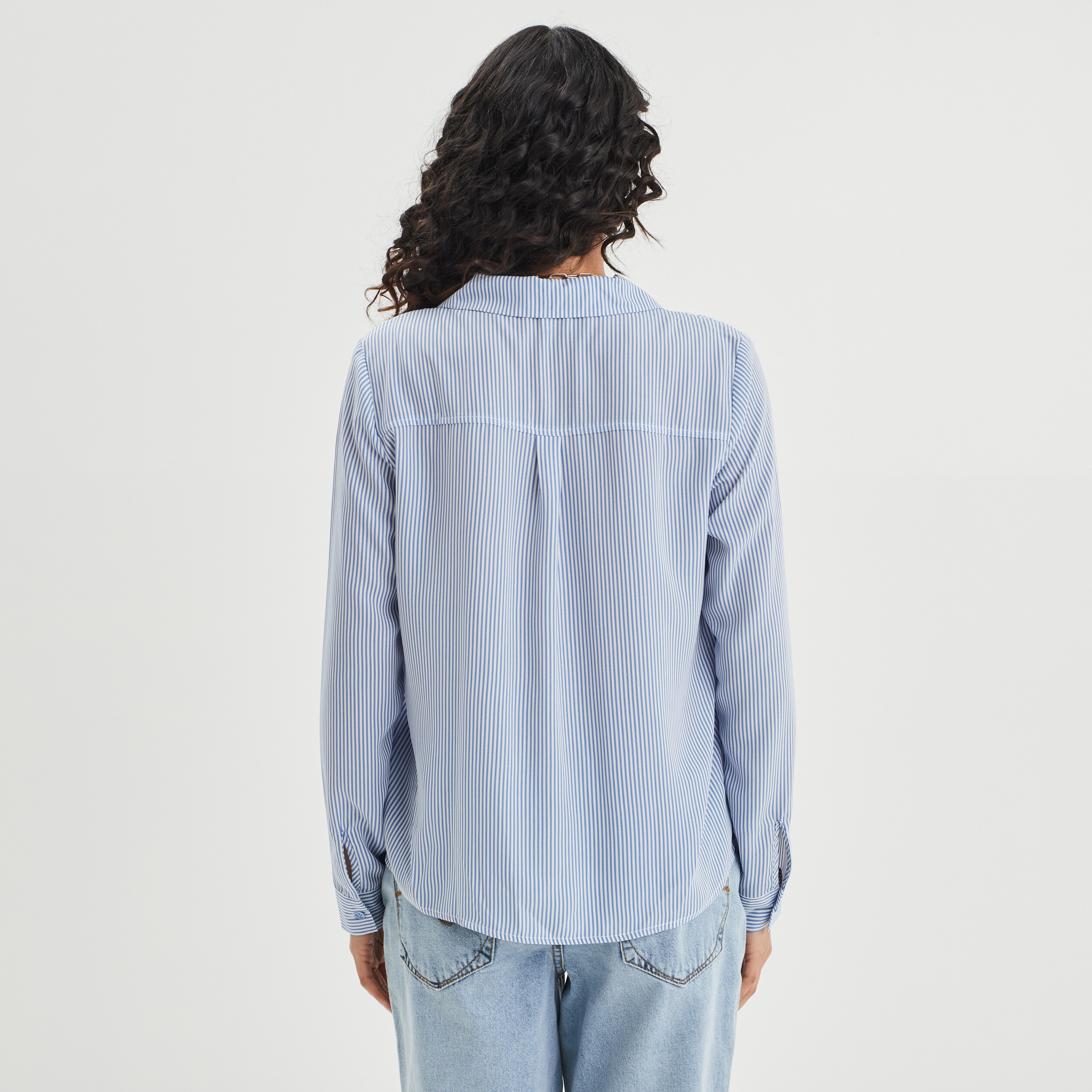 Chemise cropped manches longues nouée bleu ciel femme | La Halle
