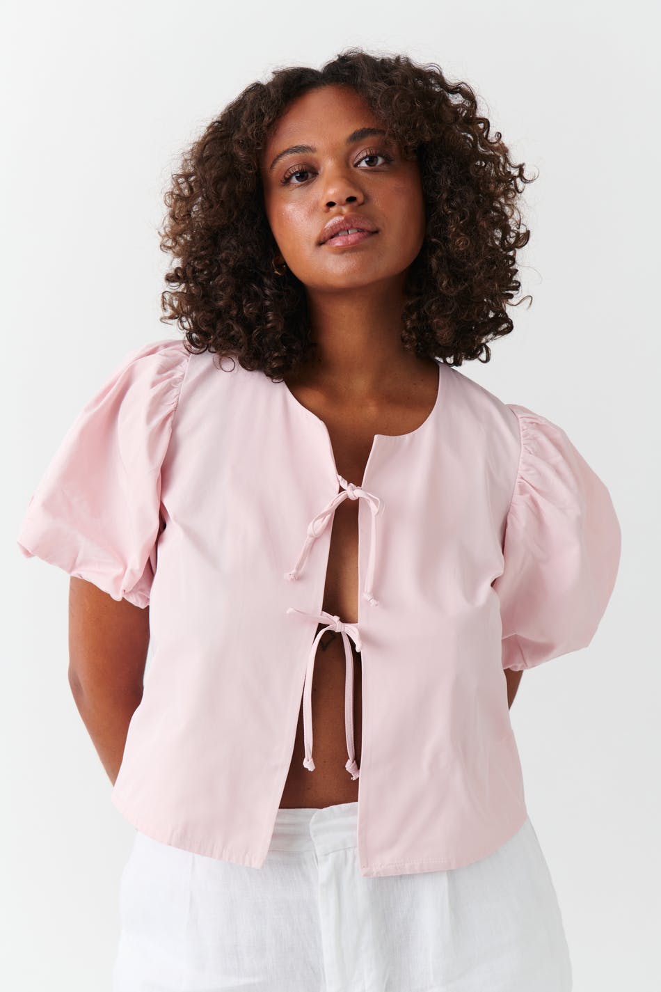 Puff sleeve blouse