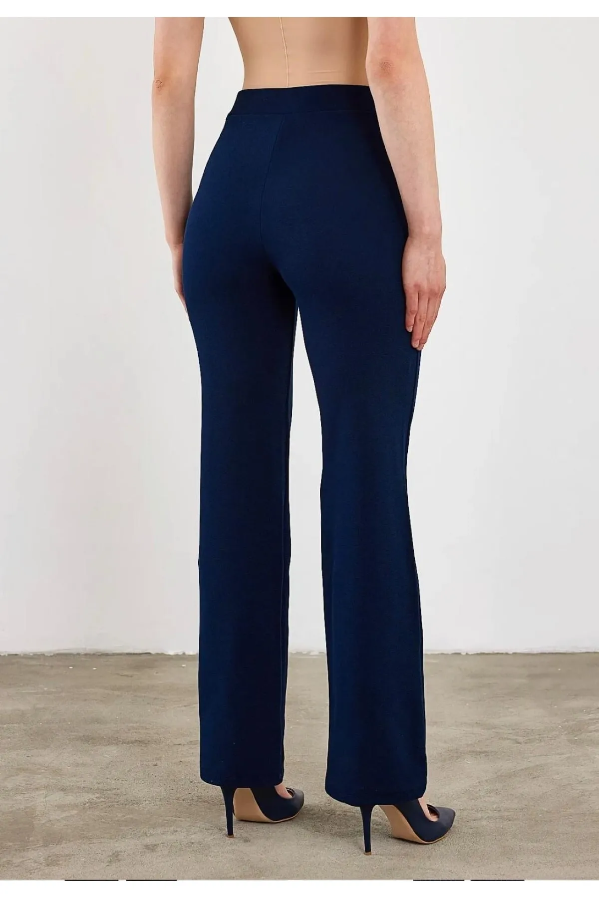 VOLT CLOTHİNG  Lycra-Hose mit weitem Bein für Damen