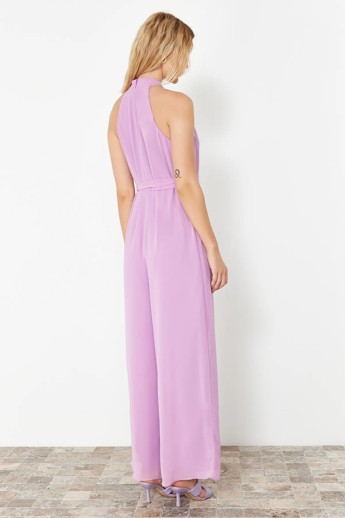 Trendyol Collection  Lilafarbener Overall TWOSS23TU00093