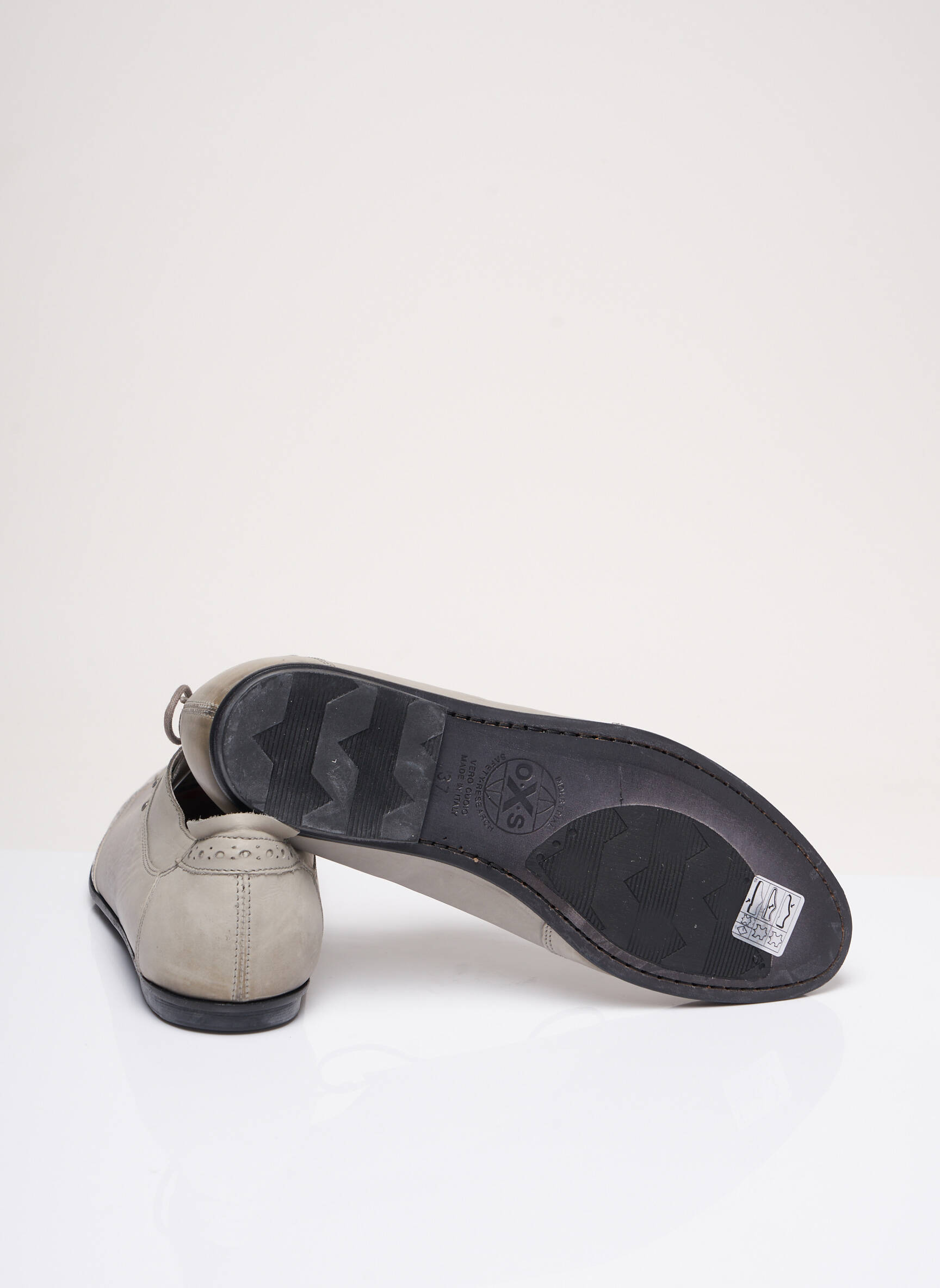 O X S Derby Femme couleur gris