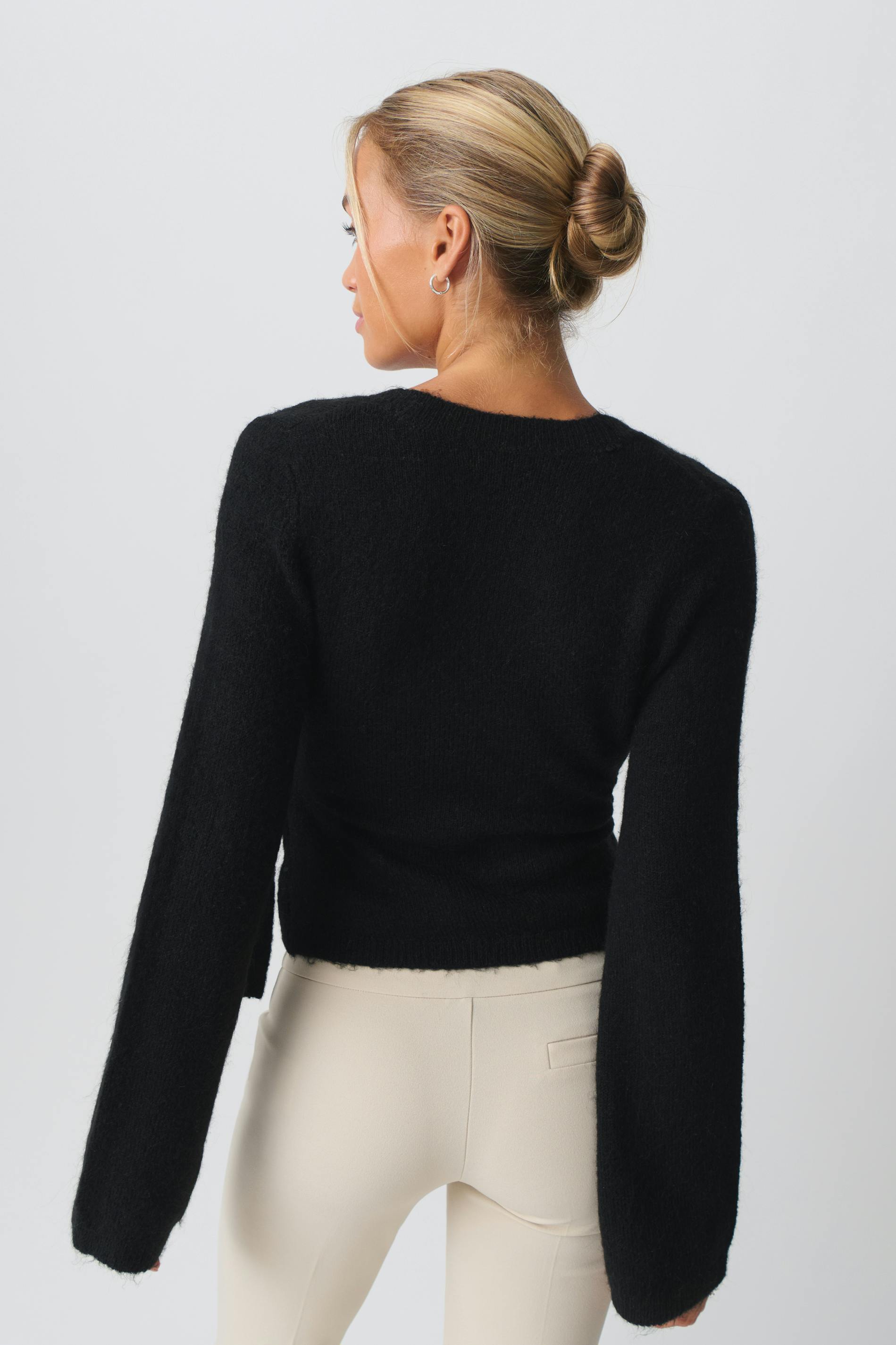 Knitted wrap cardigan