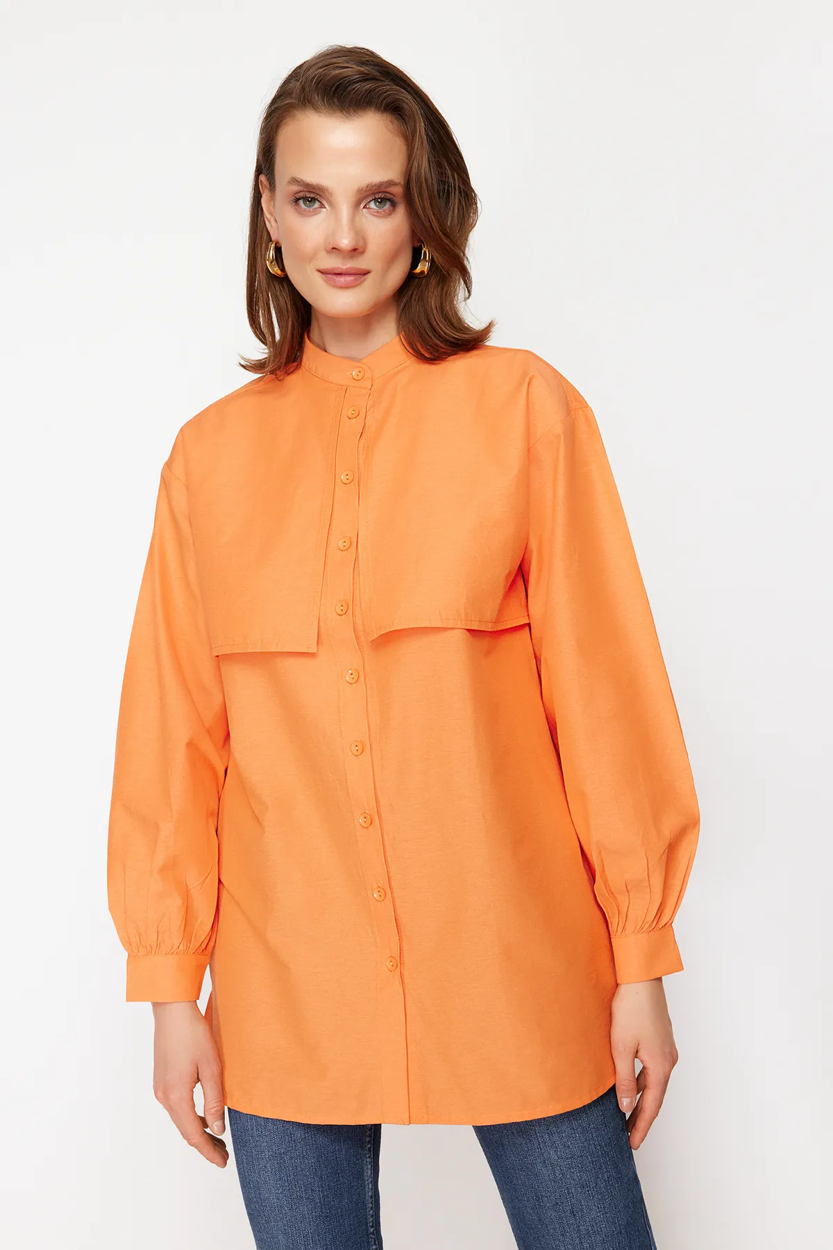 Trendyol Modest  Orangefarbenes gewebtes Baumwollhemd TCTSS23TG00030