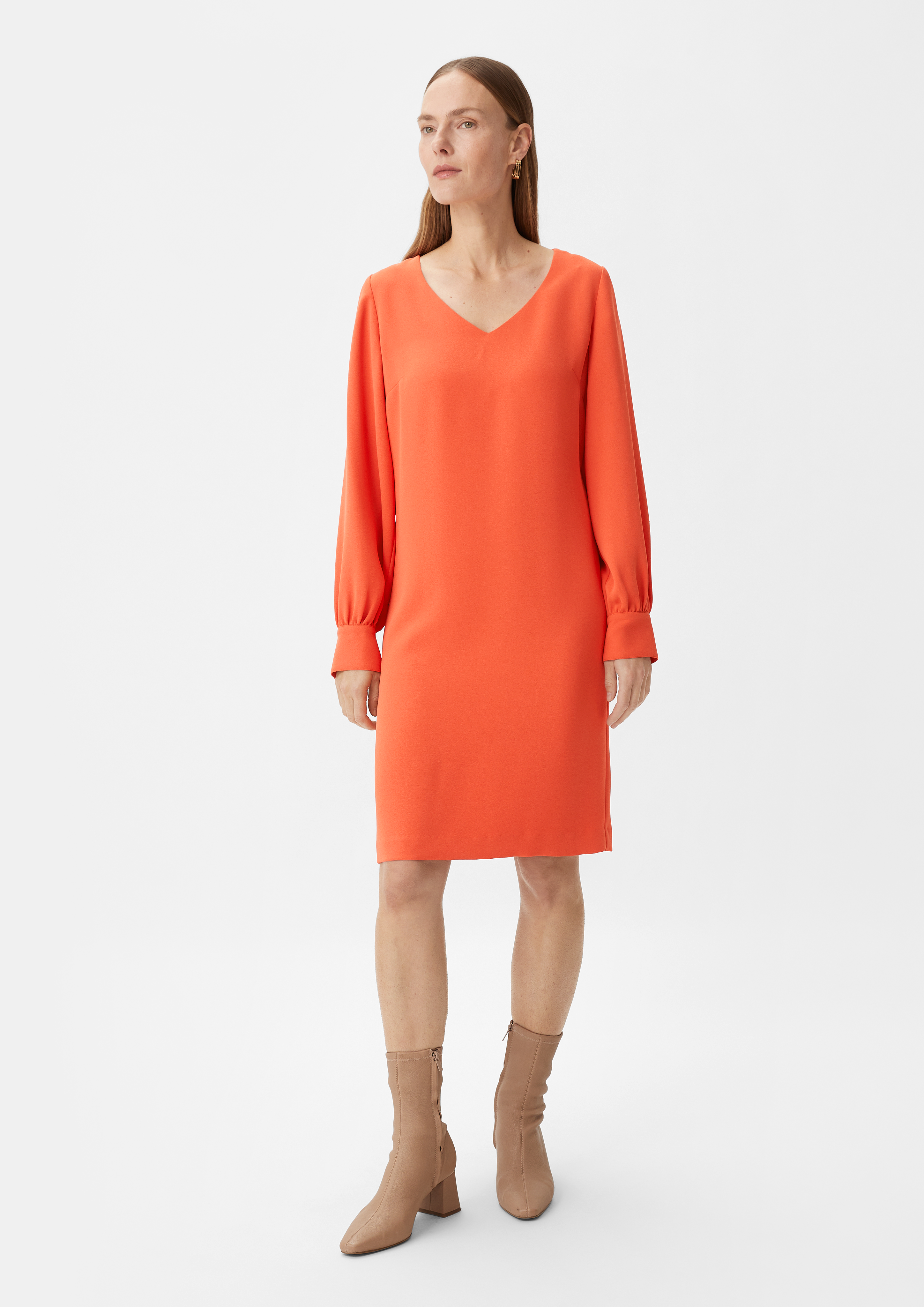 Kleid aus Crêpe - orange